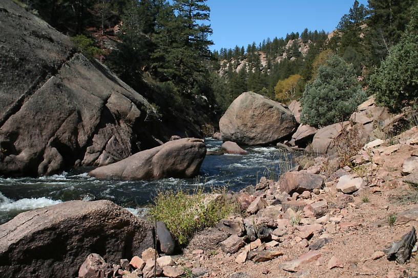 Cheeseman Canyon is full of huge granite boulders